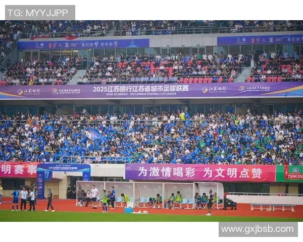 成都足球队的力量变革引发热议助推城市足球文化新发展 成都足球队的力量变革引发热议助推城市足球文化新发展