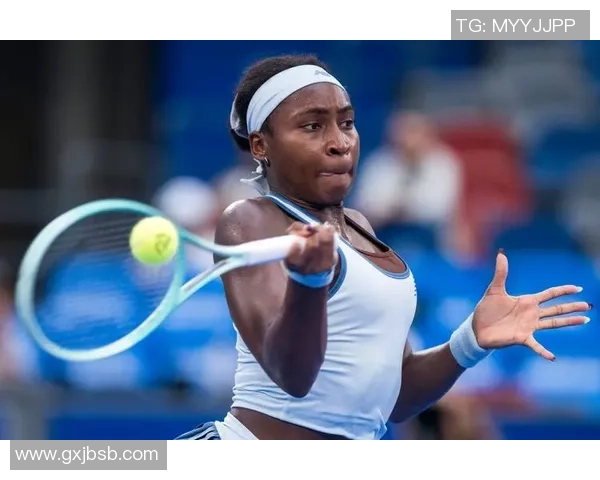 武汉网球队在全国锦标赛积分榜上以50分稳居第一名,表现出色引人瞩目 武汉网球队在全国锦标赛积分榜上以50分稳居第一名,表现出色引人瞩目